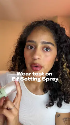This setting spray is only $10 NO NEED to BREAK the bank at all for a good setting spray! @yesmil ♡ has a great series “Slide or Slick” on her page and tested this out too! #elfspray #settingspray #makeuphacks #weartest #stayallnight 