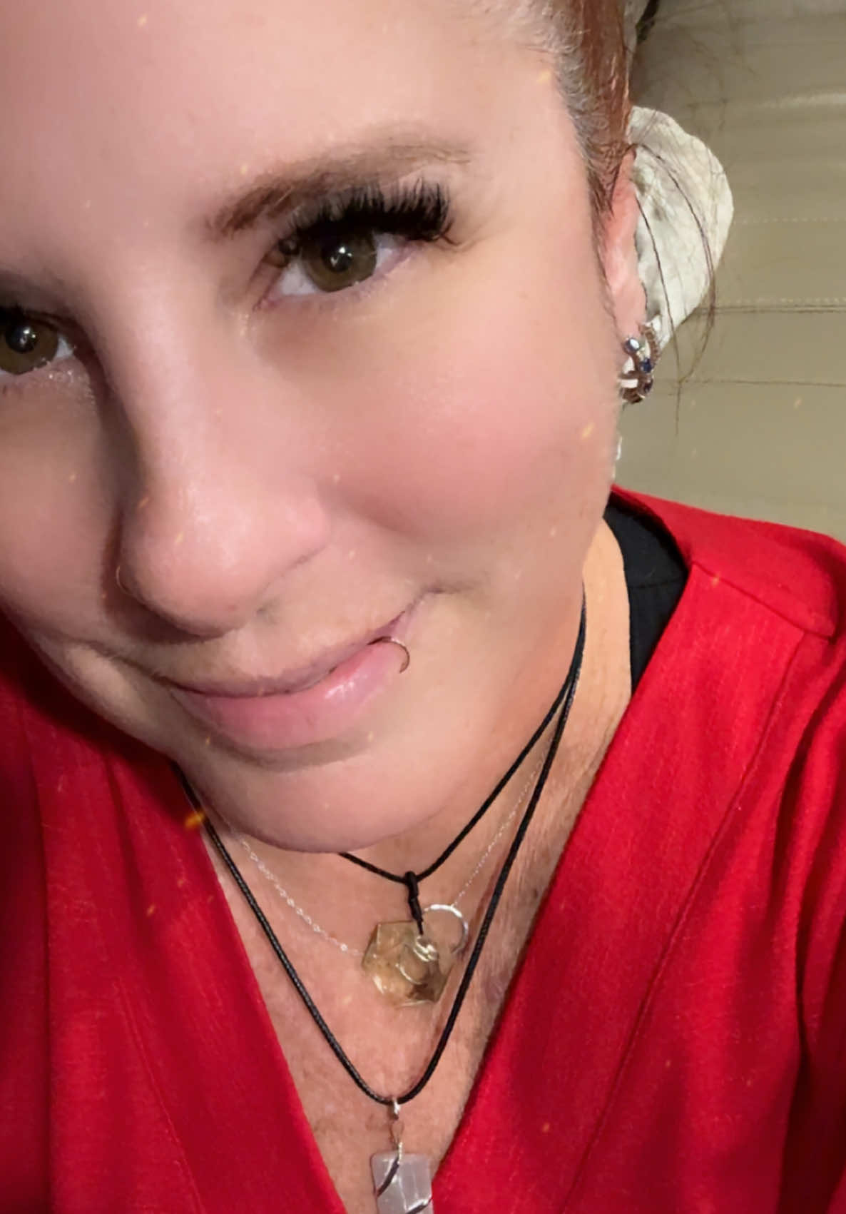 #Smile #Eyelash #FlashPhotography #Happy #Pink #BodyPiercing #Earrings #BodyJewelry #fyp #beautiful #pretty 
