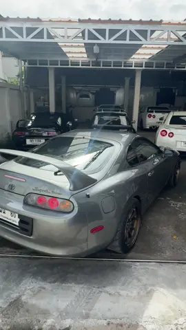 ใครไม่ชวนออกนะ งอนตายเลย🤣 #nissan #supra #อู่friendservice #jbm #รถซิ่งยุค90 #jdmcarsoftiktok #nissangtr #nismo 