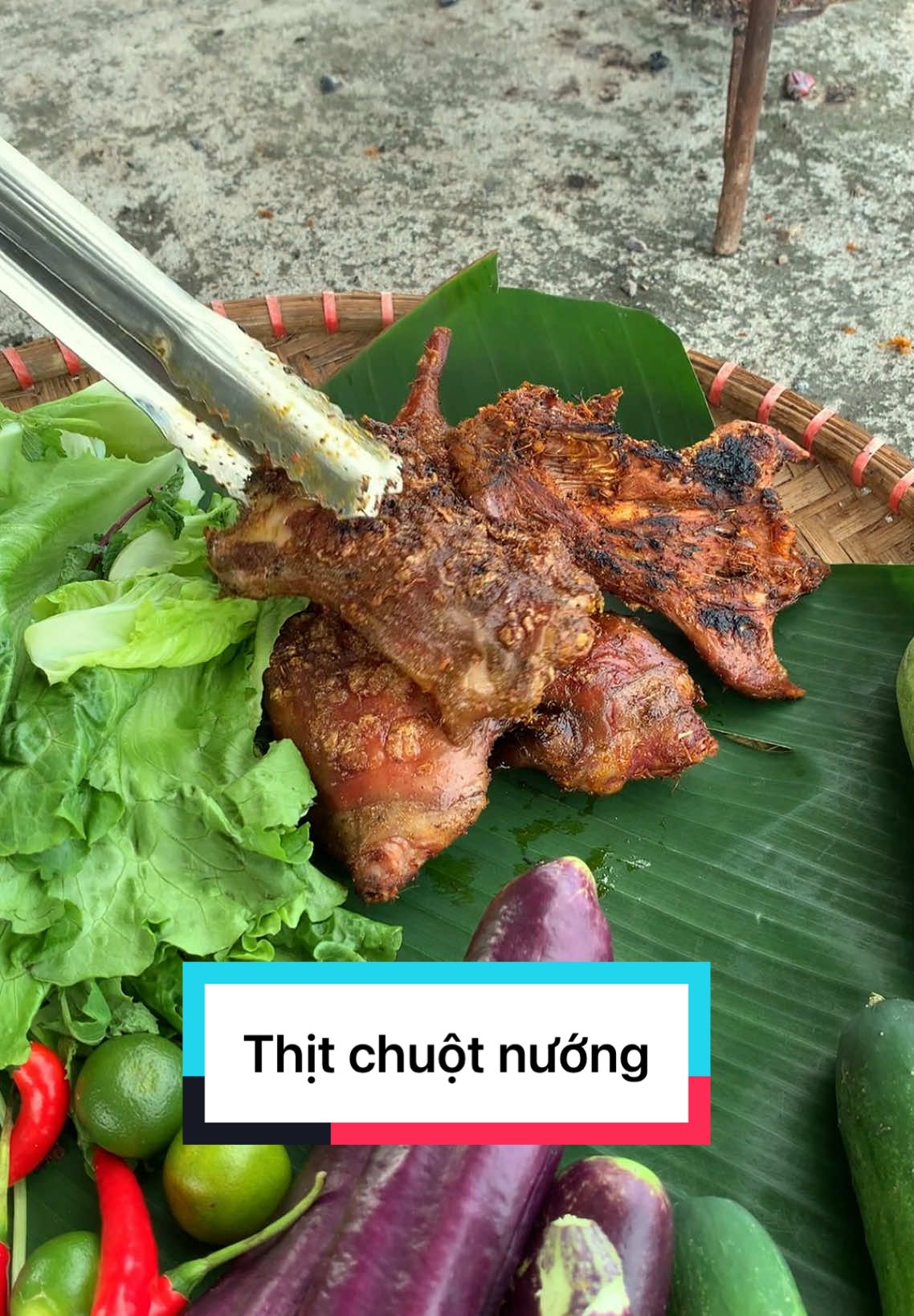 Thịt chuột nướng , món ăn đặc sản ở một số nơi , ai chưa ăn thử nên thử 1 lần nha . Ngon lắm ạ #nauancungtuan #ancungtiktok #thitchuot #amthuc #quehuong #binhyen 