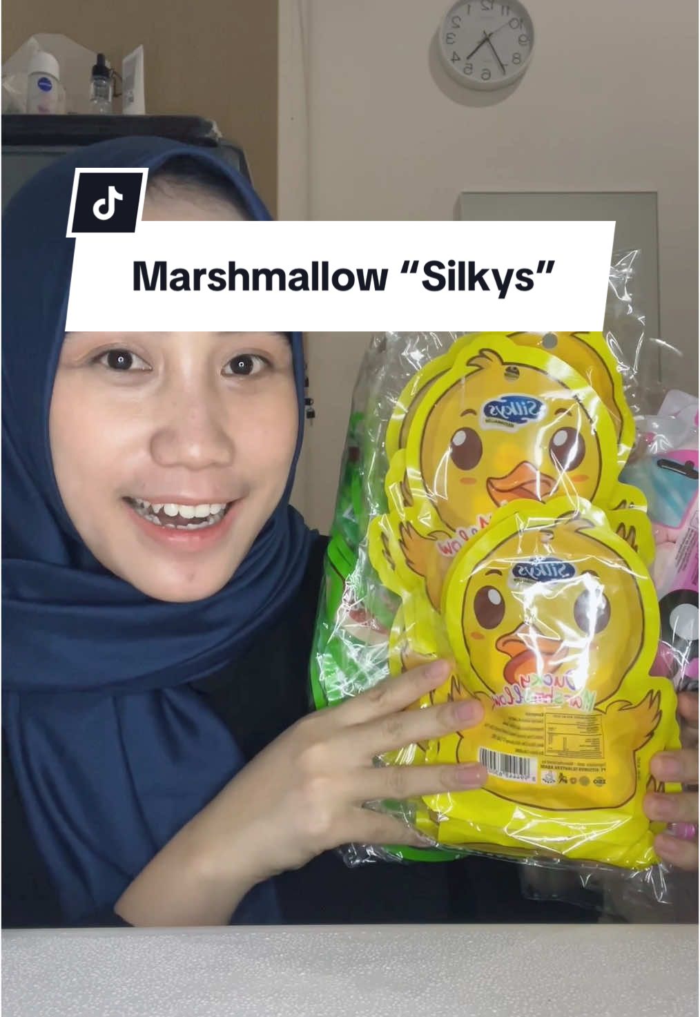 Murah meriah jajanan kesukaan bocil👏🏻👏🏻 #marshmallow #silkys #marshmallowsilkys 