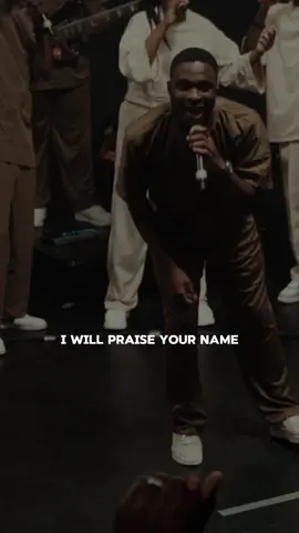 Omo Daddy - Live is out on Youtube now! Link in the bio 🕺🏽💃🏽🙌🏾 #praise #newmusic 