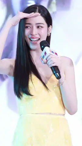 [FANCAM] 241023 LingLing - พบรัก 🦮🪽 #หลิงหลิงคอง #linglingkwong #fyp #fypシ 
