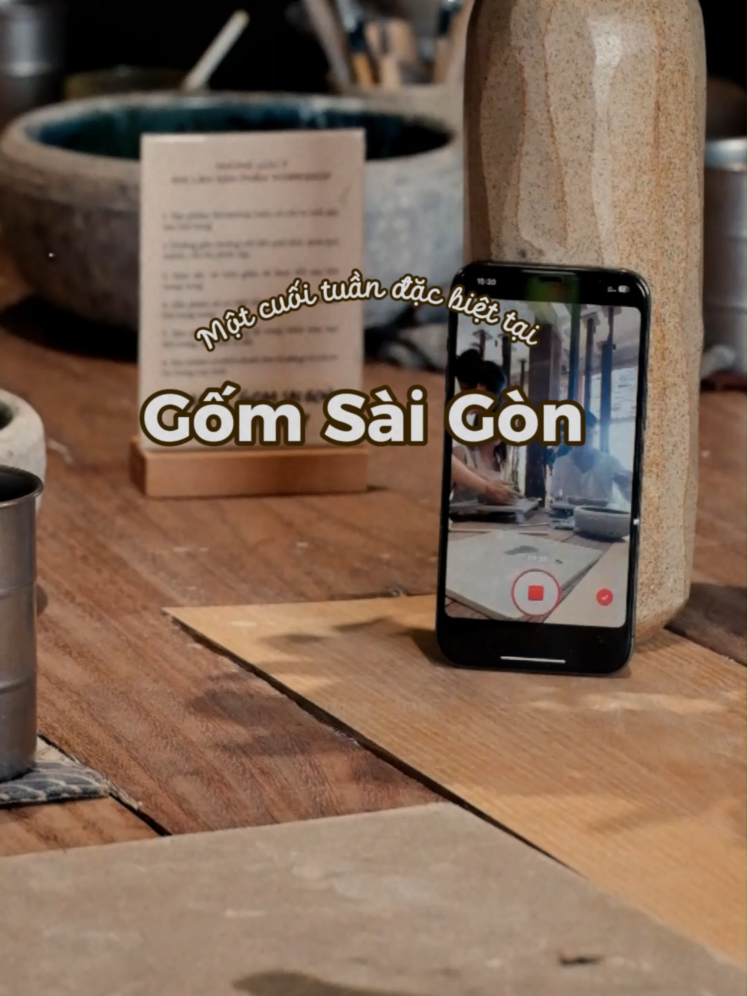 Tại Gốm Sài Gòn, từ viên đất sét đơn sơ, chúng mình đã cùng nhau tạo nên những tác phẩm gốm và những kỷ niệm đáng nhớ.