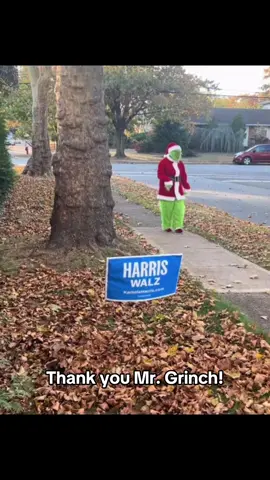 When you see a Harris sign. 😂 #trump #republican #vote #america #red 