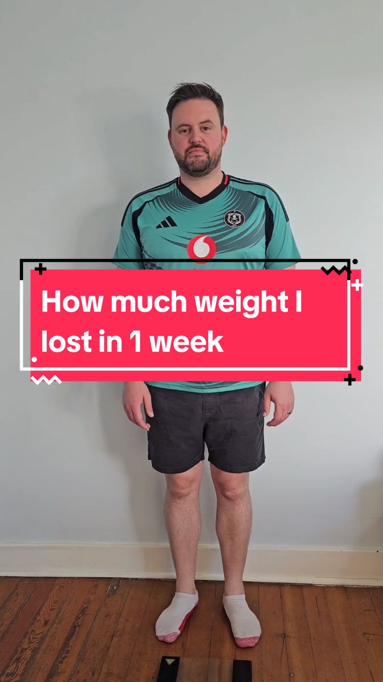 I'm Nick Hamman and I made a promise to myself to try get in shape and its time for my week one check in. Last week on 16 October 2024 I weighed 125.kg’s I've still been traveling SA eating delicious food, but I’ve also been running, been eating healthy calorie-controlled meals from RB foods and working hard with my trainer Leroy Fourie at The World of Golf. I’ve realized I need a goal to work for, so let me know in the comments, but after week one I now weigh 121.7 kg, meaning I’ve lost 3.3kg’s. Make sure to follow along for next week’s update #weightloss #transformation #health #fit #Fitness 