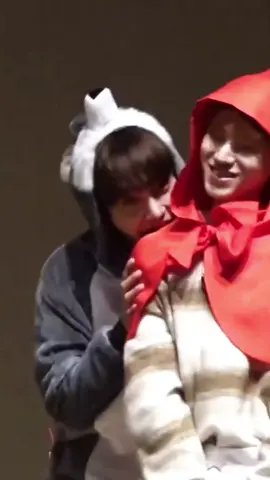 hyukmyungz will be roommates next year.. what if jaehyun is fr gonna eat him i fear #boynextdoor #bnd #hyukmyungz #myungjaehyun #riwoo #보이넥스트도어 #명재현 #리우 #sanghyuk #leesanghyuk #혁명즈 