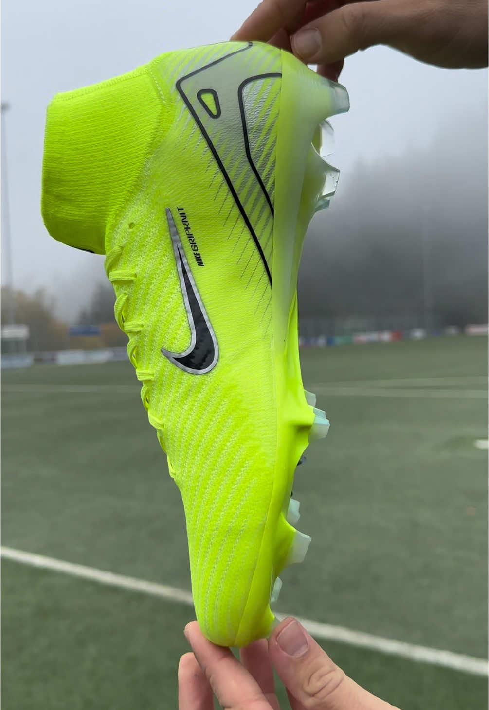 This Nike Superfly 10 😯🤤 #footballtiktok #soccercleats #nikeboots #nikesuperfly #footballboots 