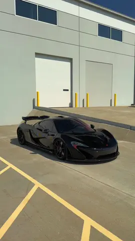 Black Mclaren P1 #mclaren 