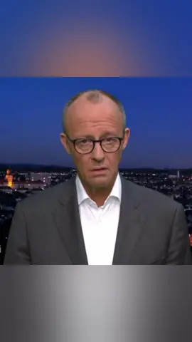 „Wenn wir im Westen #Angst haben, uns zu verteidigen, dann hat #Putin schon zur Hälfte gewonnen. Es geht um die Frage, wie selbstbewusst wir seiner Aggression begegnen. Der Einzige, der im Weg steht, ist der deutsche #Bundeskanzler. Und der hat offensichtlich Angst.“ (tm) via Bericht aus Berlin 📺. #cdu #merz #friedrichmerz #interview #scholz #russland #cdudeutschlands #bundesregierung #insidecdu @CDU Deutschlands 