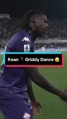 🔊 When i need to rap 🕺 #moisekean #dance #griddy #griddydance #seriea #tiktokcalcio #tiktokfootball 