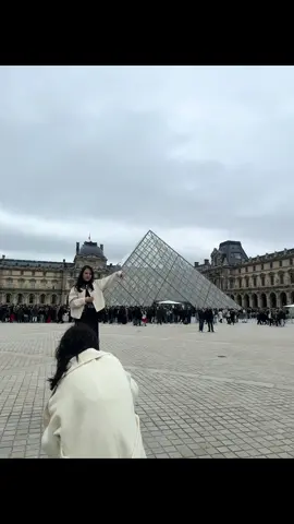 #Paris #monalisa #louvre #travel #thingstodoinparis