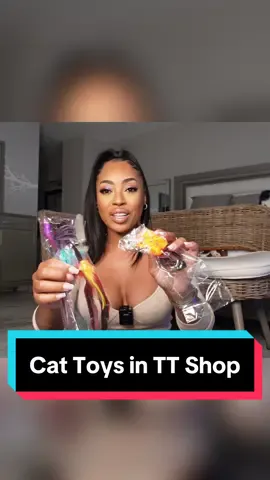 The cats love these toys😍