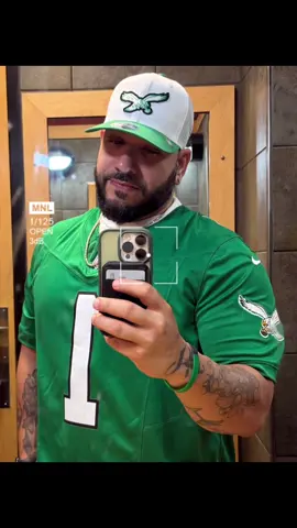 Go birds!!!  #eaglesfootball #gobirds #birdgang #nfl #eaglesnation 