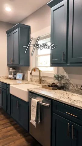 How it started VS how it’s going 🤍 #homedecor #homeimprovement #homerenovation 