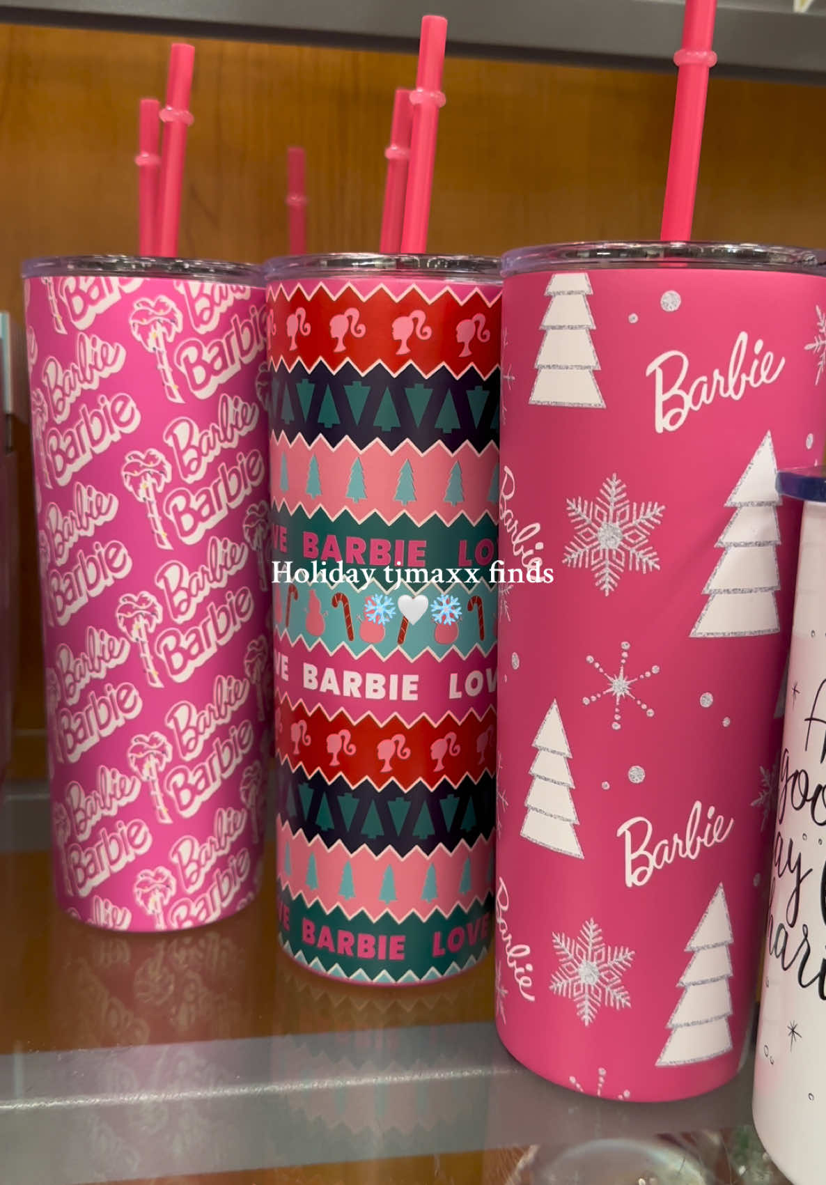 Is it too early? ❄️ @TJ Maxx #tjmaxx #tjmaxxfinds #tjmaxxshopping #girlythings #pinkaesthetic #pinkfinds #girlygirl #shopping #shoppingaddict #tjmaxxshopwithme 