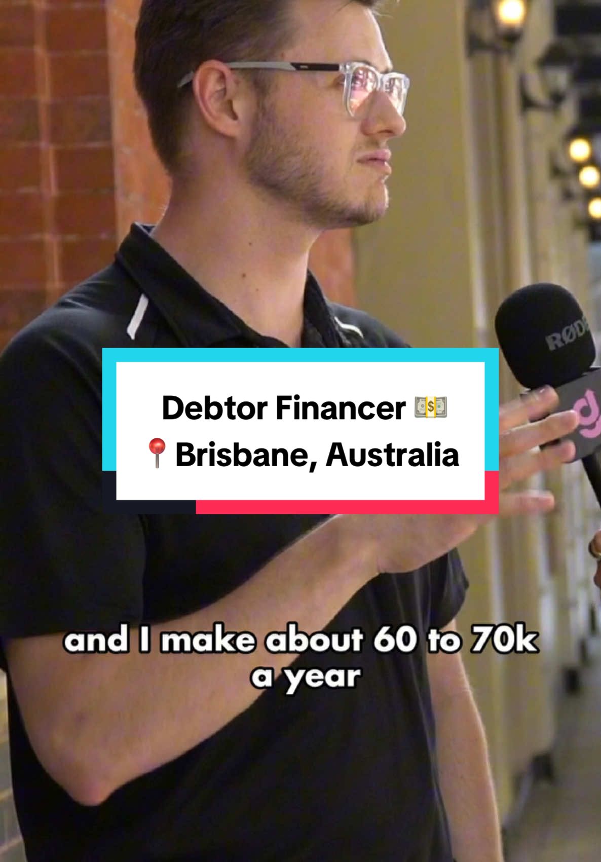 How much does he make as a Debtor Financer📍Brisbane, Australia 💵