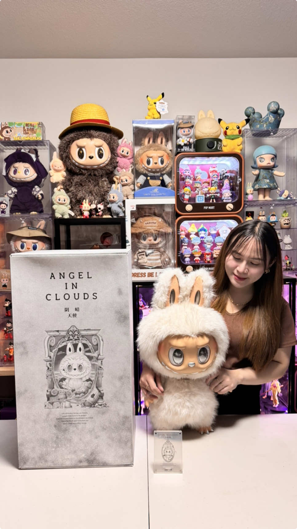 UNBOXING MY ZIMOMO V2 ANGEL IN CLOUDS 😇🪽✨ @POP MART US @POP MART @POP MART US SHOP #popmart #popmartus #labubu #zimomo #themonsters #angelinclouds #whitezimomo #fyp #toycollector 
