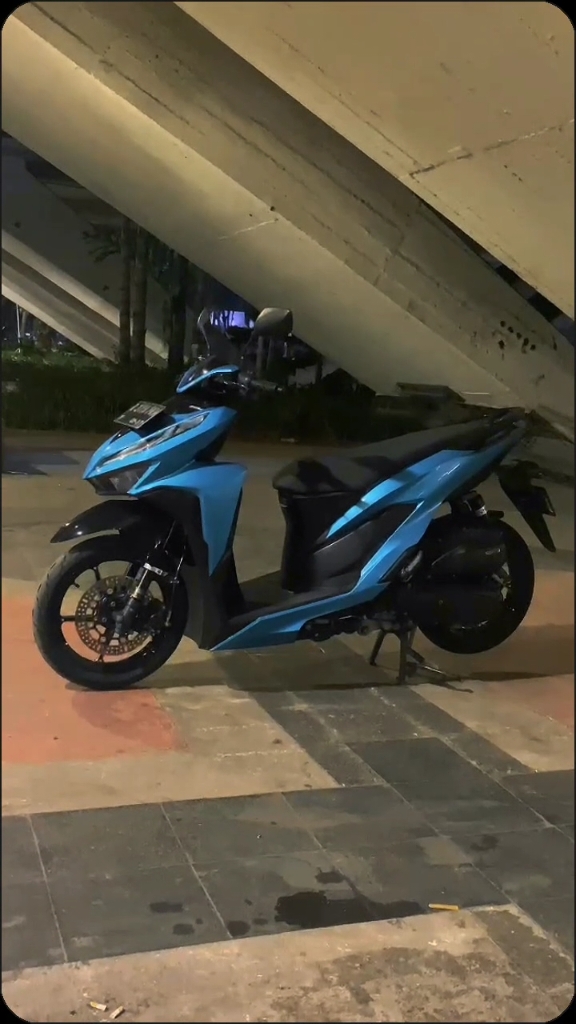 birunya cintaa🫶💙 #vario #variomodifikasi #fypage @𝙑 𝙍 𝙄 𝙊 𝙊 