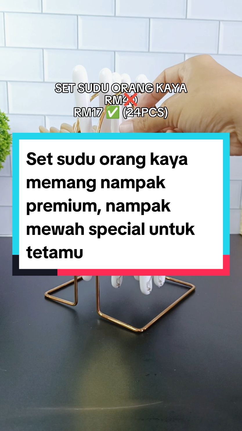 Tak dapat dekat luar harga macam ni. Memang nampak premium, nampak mewah special untuk tetamu. Tekan beg kuning! 😉