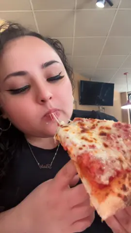 🍕Marcos Pizza #fyp #marcospizza #eat #eating #pov #viralvideo #trending #hello #mukbang #watchingtvmukbang #Foodie #sogood #foodiesoftiktok 