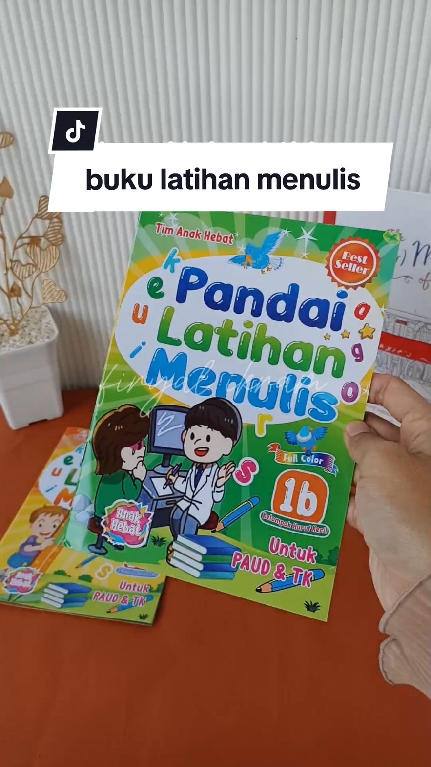 buku latihan menulis #latihanmenulis #bukulatihanmenulis #paketbukulatihanmenulis #pandailatihanmenulis