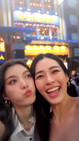 ทริปผมสวยกับ PANTENE ที่เวียดนาม! ไปดูกัน! ว่าทริปนี้พวกเราไปเที่ยวที่ไหน และไปเจอดาเมจผมอะไรกันมาบ้าง (กระซิบ) ดูให้จบนะเจ้าความรัก! เพราะดาเมจแรงๆ มันอยู่ช่วงท้ายคลิป💜 แอบบอกอีกนิด พี่ๆแพนทีนเค้าฝากมา ฝากเจ้าความรักช่วยกันเทรนด์ให้ครบ300K แล้วรอติดตามชมภาพ Fashion set ที่ Facebook Page Pantene Thailand 10 โมงเช้า พรุ่งนี้ได้เลย! . LINGORM PANTENE TRIP #PantenexLingOrm #แพนทีนยืนหนึ่งที่พึ่งผมเสีย #Pantene #หลิงออม