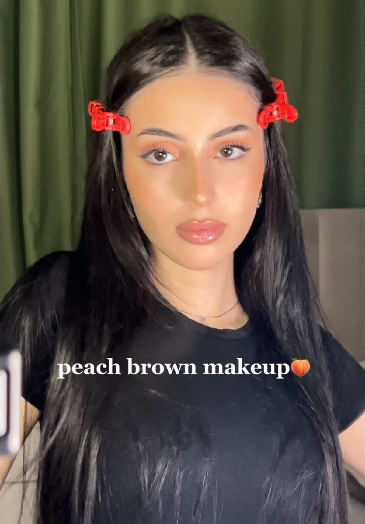 peach makeup