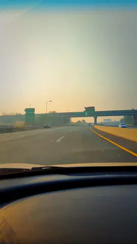 well come to Lahore ✨❤️#m2motorway #lahore #lahorebeauty #beautifulcity #dontunderreviewmyvideo #pinddadankhan #jhelum 