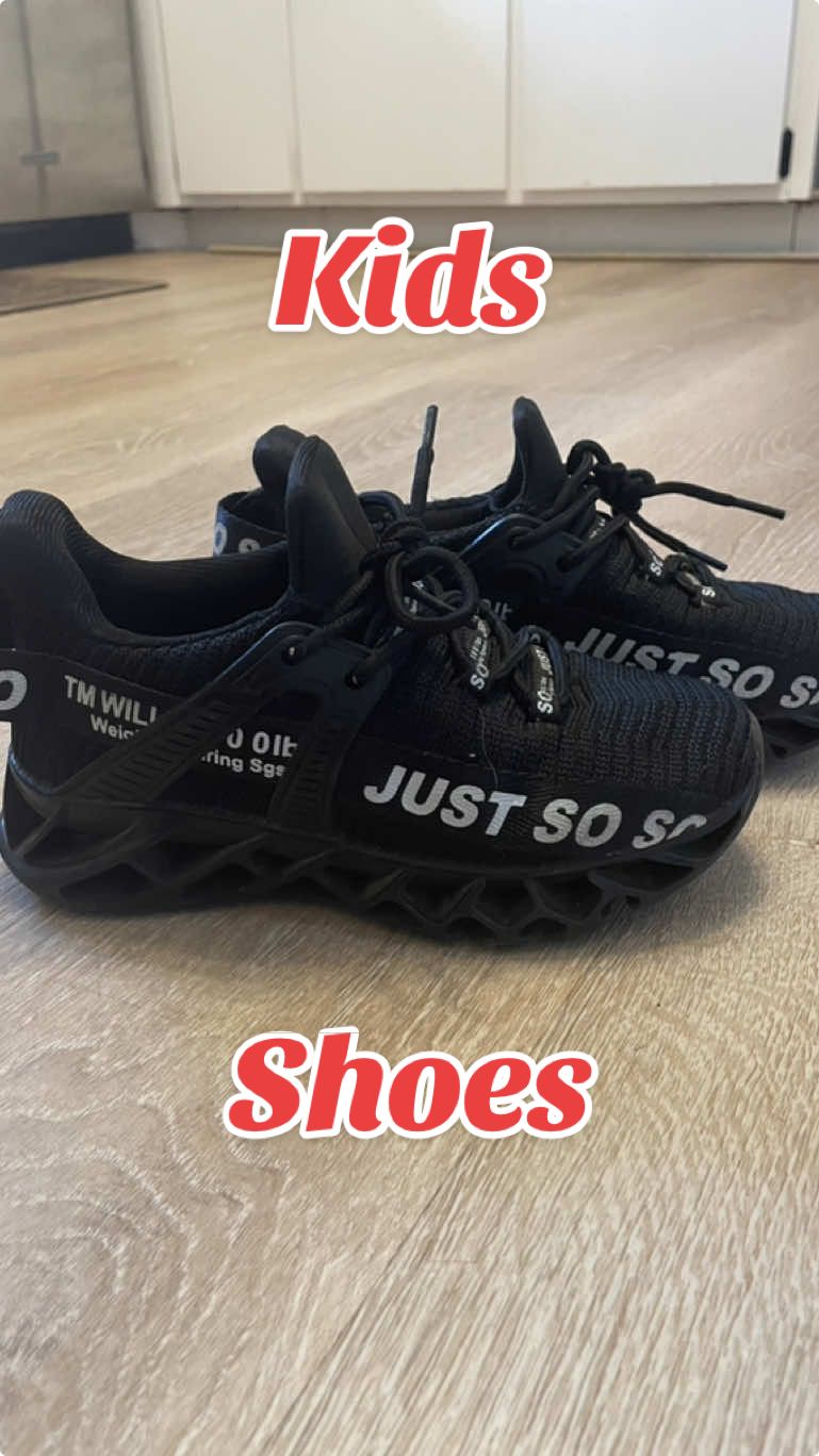 Kids Tennis Running Shoes  @Yulabra  #yulabra #kidshoes #tennisshoes #kidshoes #shoesforboys #shoesforgirls #girlshoes #boyshoes #runningshoes #moms #MomsofTikTok #kids #tiktokshopblackfriday #tiktokshopcybermonday #falldealsforyou 