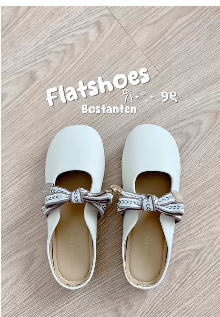 Flatshoes dari @Bostanten cakepp banget, empuuuk nyaman dipakai, bahan kulit sintetis haluss, simple, cocok buat pergi kemana aja, kata aku checkout sekarang sii!🫵🏻✨🫶🤍 #flatshoes #bostanten #flatshoestali #flatshoessimple #sepatu #sepatuwanita 