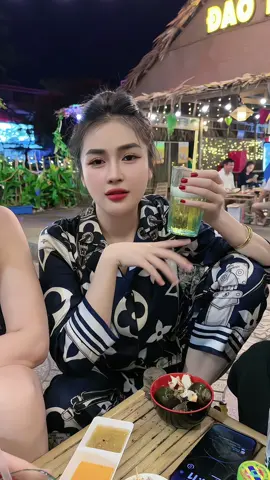 Trend nào nhậu là có mặt em😆 @Yến Giang @Cẩm Trúc #xuhuong #xuhuongtiktok 