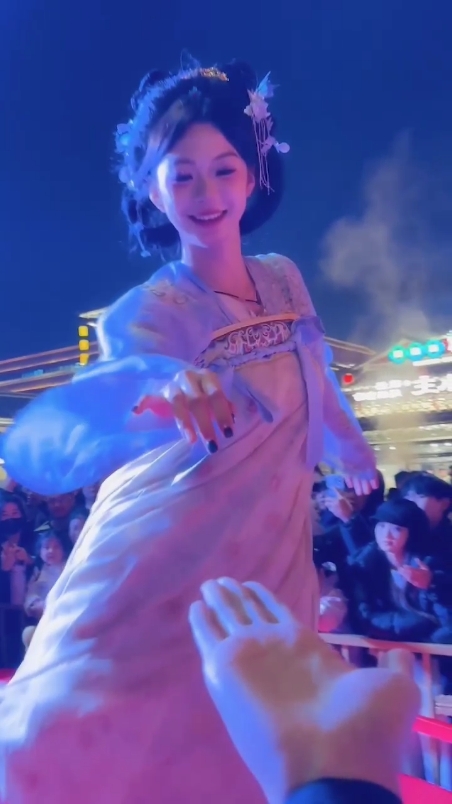 Lật đật Girls ❤ #gaixinh #videocliptiktok #mualatdat #douyin #douyin抖音 #gaixinhdouyin #xuhuongtiktok2024 