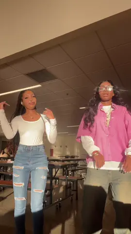 We look so majestic #fyp #pretty #dance #viral @222.tamia 