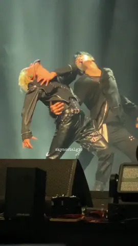 241026 ZB1 IN JAKARTA ga kuat gua ga kuat, angkat tangan deh😭🙏🏻 gunwook yujin sopan kah begini kalian🥲🫠 @ZEROBASEONE  #ZEROBASEONE  #ZB1  #제로베이스원 #TIMELESSWORLDinJAKARTA #ZEROBASEONEINJAKARTA #GUNWOOK #박건욱 #parkgunwook #한유진 #HANYUJIN #YUJIN  #유진 #제베원 #CapCut 