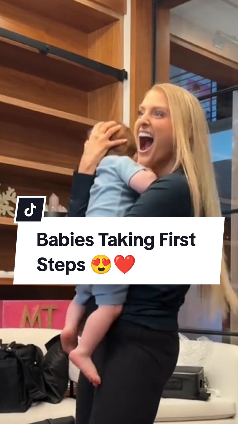 Parents Priceless Reactions 🥰❤️ #baby #toddler #kids #firststeps #mom #dad #reaction #priceless #hearttouching #happy #adorable #cute #fyp #xyzbca 