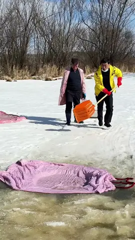 BEST FISHING | VIDEO FISHING| AMAZING FISHING VIDEO | CHINA FISHING  . . . #fishing #fishinglife #flyfishing #bassfishing #fishingtrip #fishingislife #carpfishing #fishingaddict #fishingdaily #fishingreel #troutfishing #predatorfishing #fishingisfun #fishingforlife #goprofishing #fishingadventures #fishingtips #fisherman #fisherwoman #fishingday #fishingreel #fishingtime  #kayakfishing #saltwaterfishing #fishingboat #spearfishing #icefishing #pikefishing #lurefishing #fishinglife_bd #netfishing 