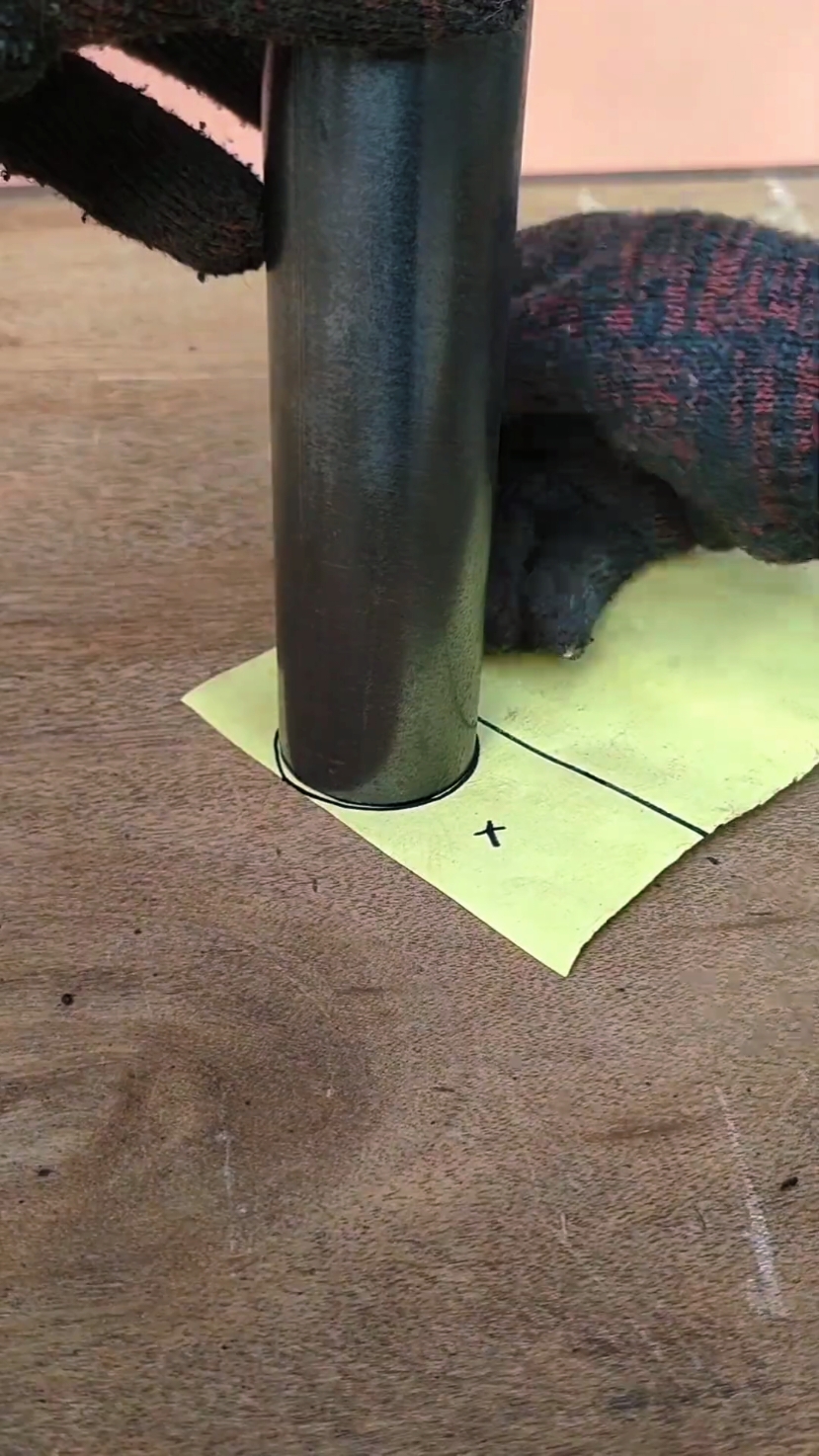 The welder's secret technique for making round pipe joints at 90 degree angles  . . . . . #welding #weldingtips #skills #weldlife #tiktokusa 