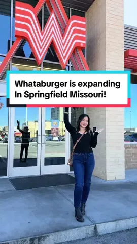 Whataburger is expanding in Springfield Missouri! The Sweet & Spicy Bacon Burger on the All-Time-Favorites menu is a MUST try! @Whataburger #whataburger #springfieldmissouri #springfieldmo #missourifood #ad