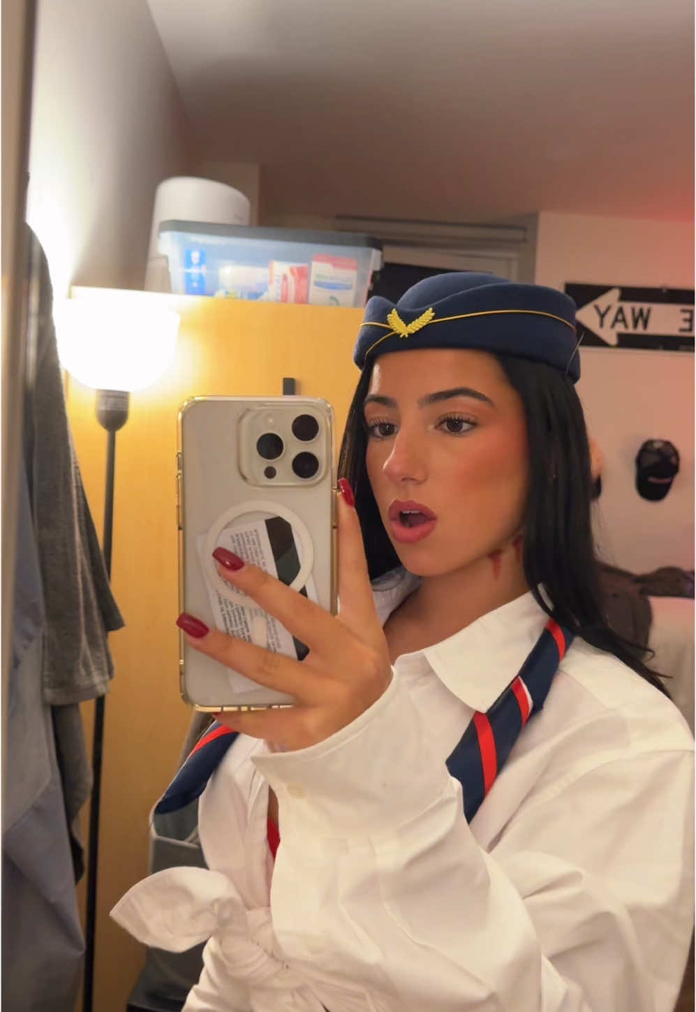 Bitten flight attendant 👩🏻‍✈️