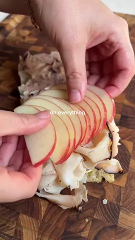 apples on everything 🫡🫡🫡 #fallrecipes #applerecipe #focacciabread #sandwichrecipe #sandwichtiktok 