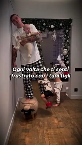 Se sei un genitore, ascolta questo video fino alla fine🫂 @theitalianstoic è un progetto che vuole ispirare e migliorare la vita delle persone, quindi se vuoi unirti alla nostra famiglia, seguici ⭐️