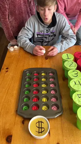 #halloween2024 #gaming #explorepage #trendingvideo  Cupcake Ping Pong Challenge 🏆 Mom, kids, and family play funny diy ping pong table game for prizes in cups. Perfect game for your family gatherings. (For entertainment purposes only)