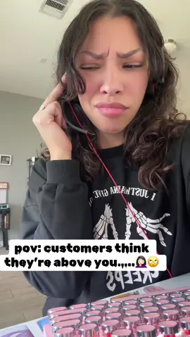 We’re all grown here, HELP ME HELP YOU…🤦🏻‍♀️🙄😅😂  #customerservice #wfh #wtf #growup #bekind #itsfree #berespectful #befr 