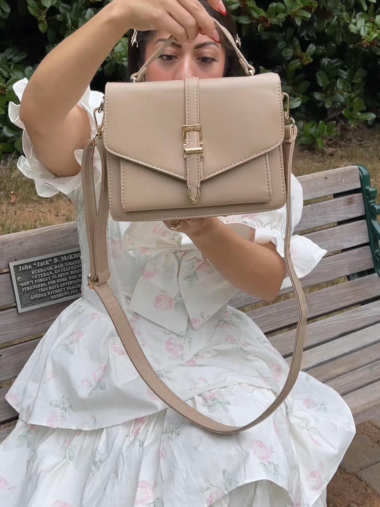 Obsessed with this chic khaki crossbody! Perfect for hands-free days and easy to style with anything. Fits all the essentials and adds that effortless vibe to any look. Tap the orange cart to grab yours! #travistar #travistarbag #BagEssentials #CrossbodyStyle #KhakiBag #Purse #bag #crossbodybag#TIKTOKSHOPBLACKFRIDAY #TIKTOKSHOPCYBERMONDAY #FALLDEALSFORYOU #TIKTOKSHOPHOLIDAYHAUL #giftsforher