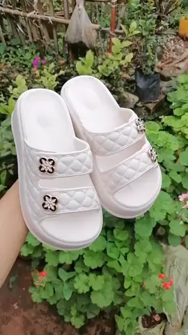 sandal wedges empuk #wibgajian #momkeenara #promoguncang1111 #cuantanpabatas 