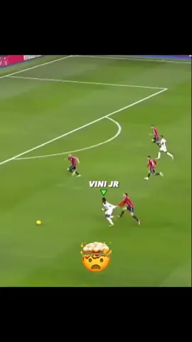 When Vinicius Jr loses control 🤯 #vinijr #viniciusjunior #ballondor #ballondor #ballondor2024 #rodri 