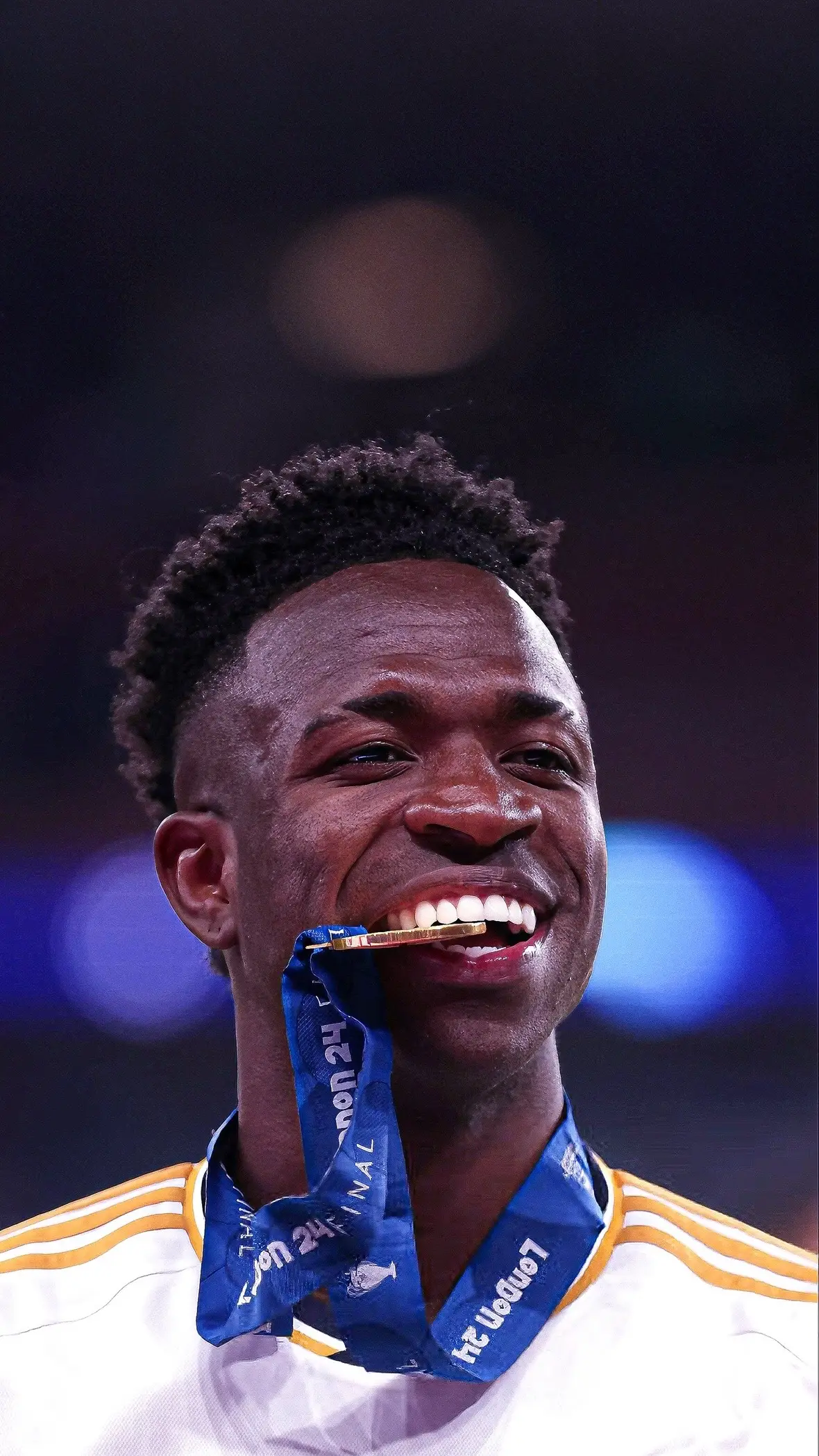 #vinijr #vinicius #ballondor #fyb #realmadrid #halamadrid #wallpaper #madridista #wallpapers #4k #viral @H  @YZ  @M @Vini Jr. 
