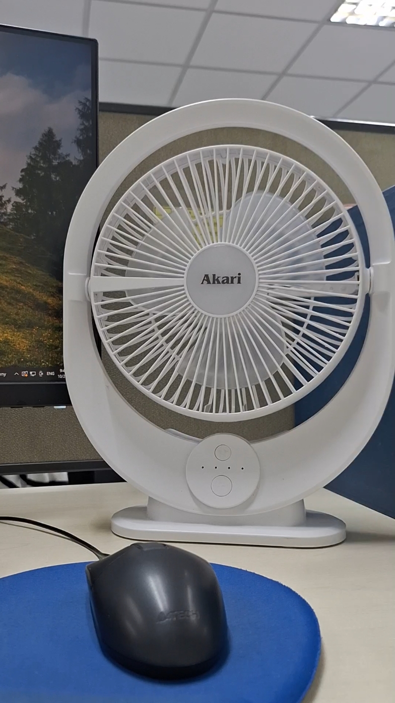 Akari Rechargeable Elliptical Fan with led light #ledlight #deskfan #akari #desktopfan #rechargeablefan #fan #rechargeable #workfromhome