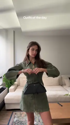 💚💚#fyp #foryou #nyc #fashioninspo #ootdfashion #OOTD #fallfashion 